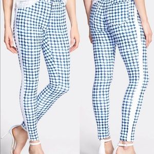 Hue Blue/White Stretch Satin Jersey Leggings